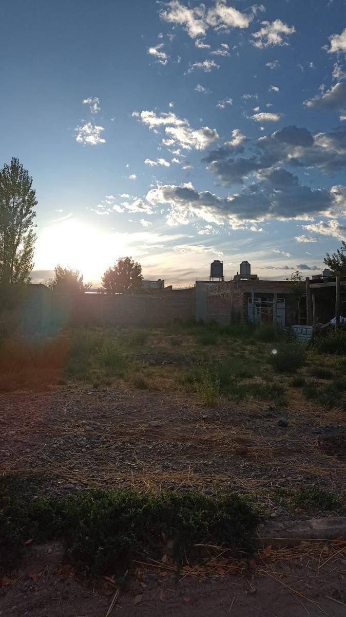 Terreno en B° Pilar del Sol, Fernández Oro. 2