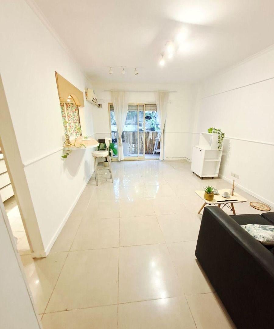 Hermoso Departamento 2 ambientes en Villa Crespo de 55 Mts con Patio