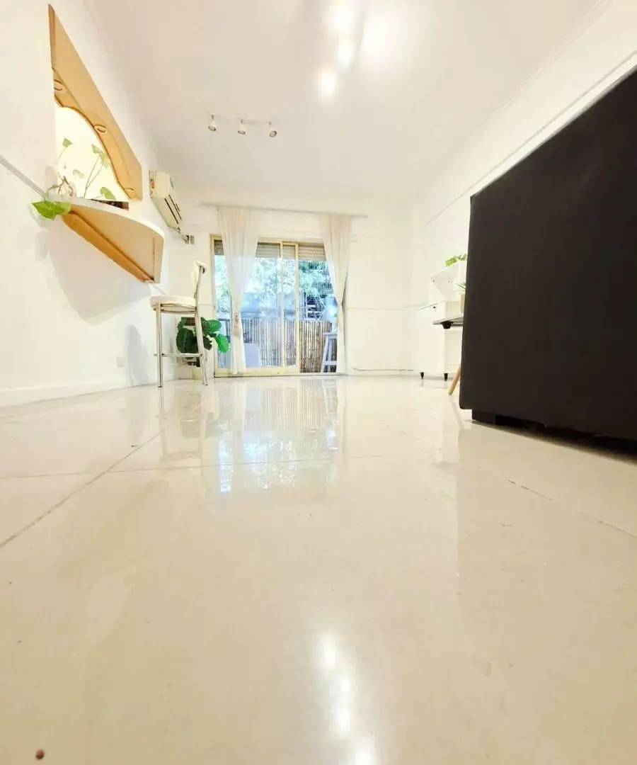 Hermoso Departamento 2 ambientes en Villa Crespo de 55 Mts con Patio 2