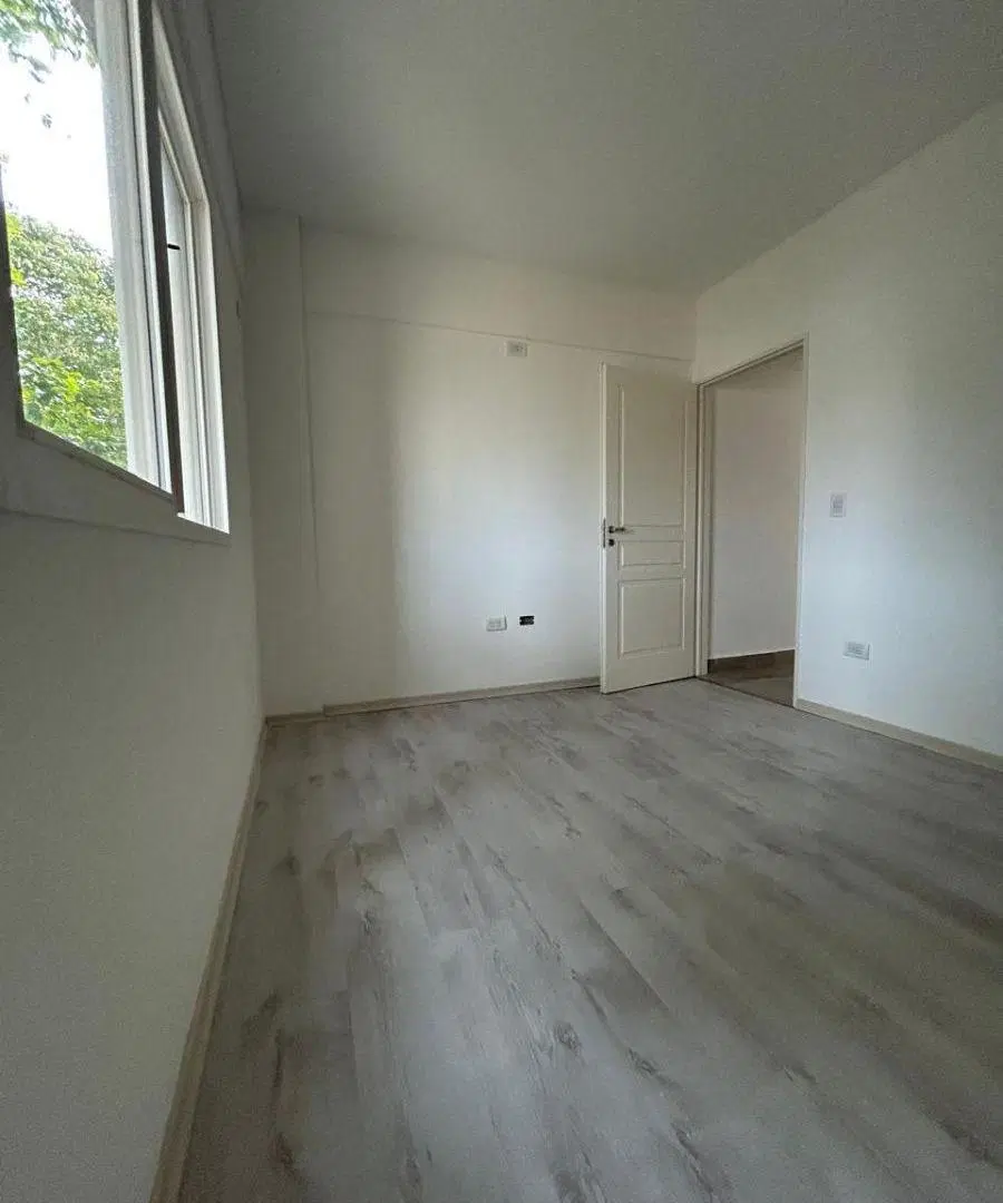 Hermoso Departamento de 2 ambientes en Lomas Del Mirador 1