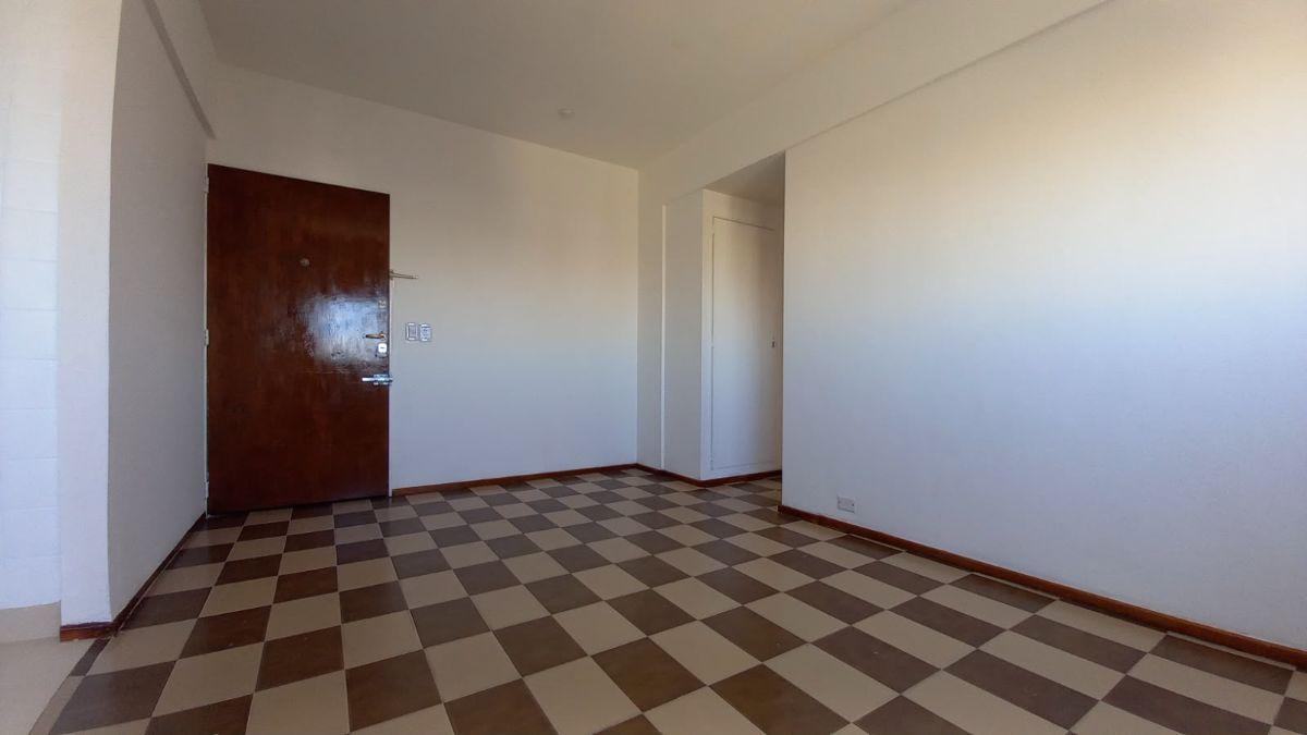 Foto de Hermoso Departamento 2 ambientes en Floresta, imagen 2