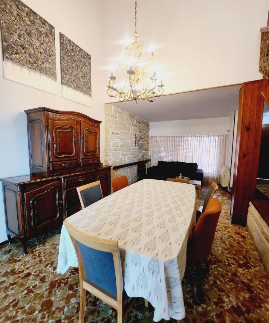 Foto de Hermosa Casa de 4 Ambientes en Villa Urquiza de 260 Mts, imagen 2
