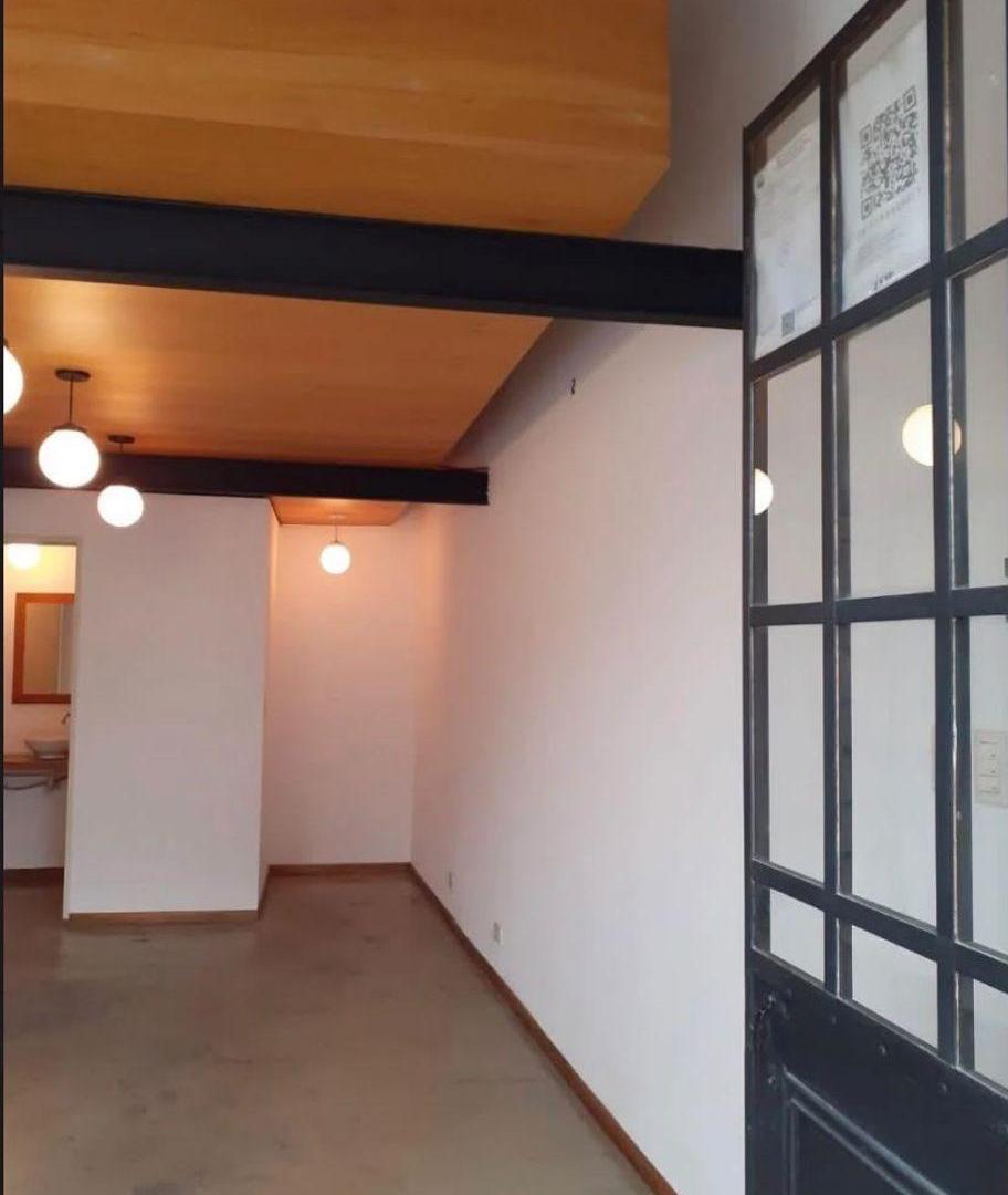 Foto de Local comercial en alquiler en Parque Chacabuco, imagen 3