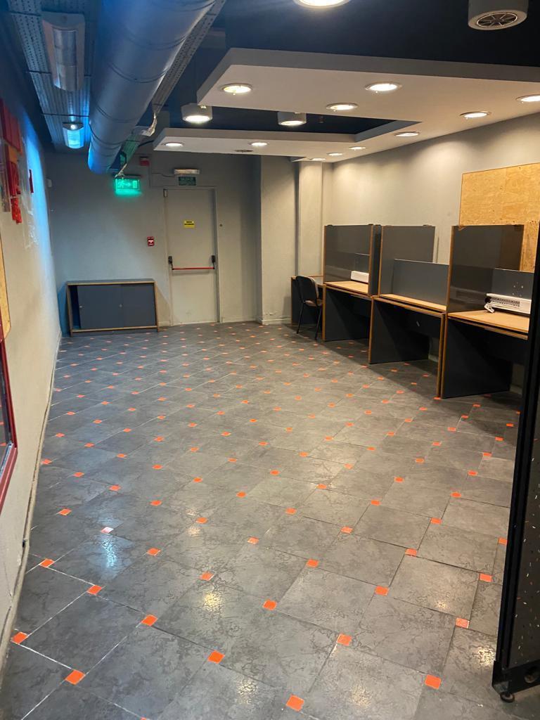 Edificio Completo en Córdoba: Ideal Para Oficinas Corporativas 4