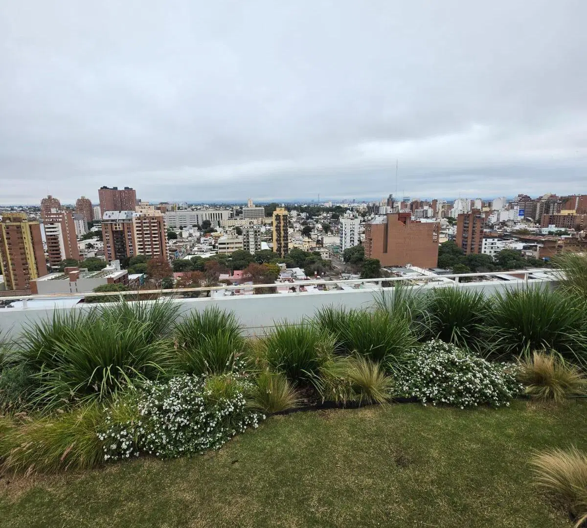 DEPARTAMENTO DE UN DORMITORIO CON BALCON EN NUEVA CORDOBA 5