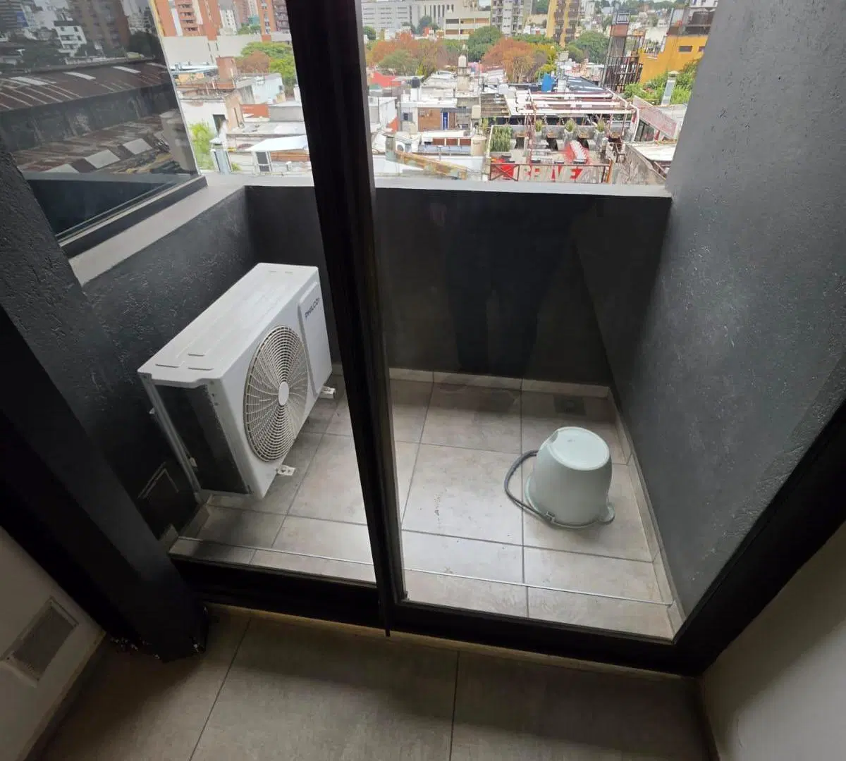 DEPARTAMENTO DE UN DORMITORIO CON BALCON EN NUEVA CORDOBA 4