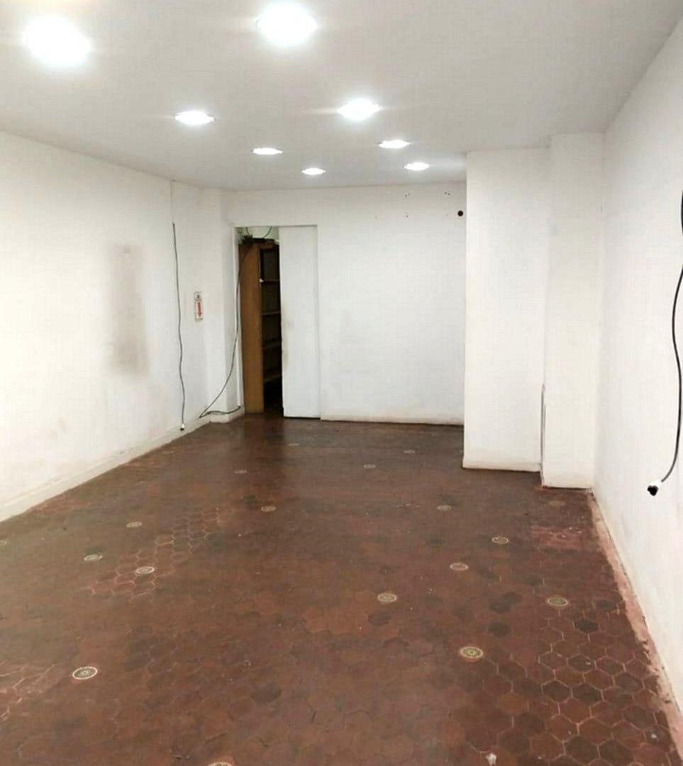Foto de Local Comercial de 70 m en Galería General Paz Centro Córdoba Alquiler, imagen 3