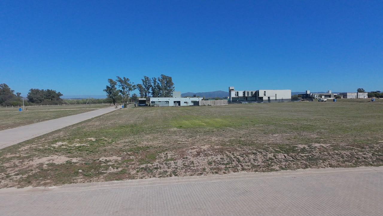 Foto de Lote Esquina de 628 m en Aquavista, imagen 5