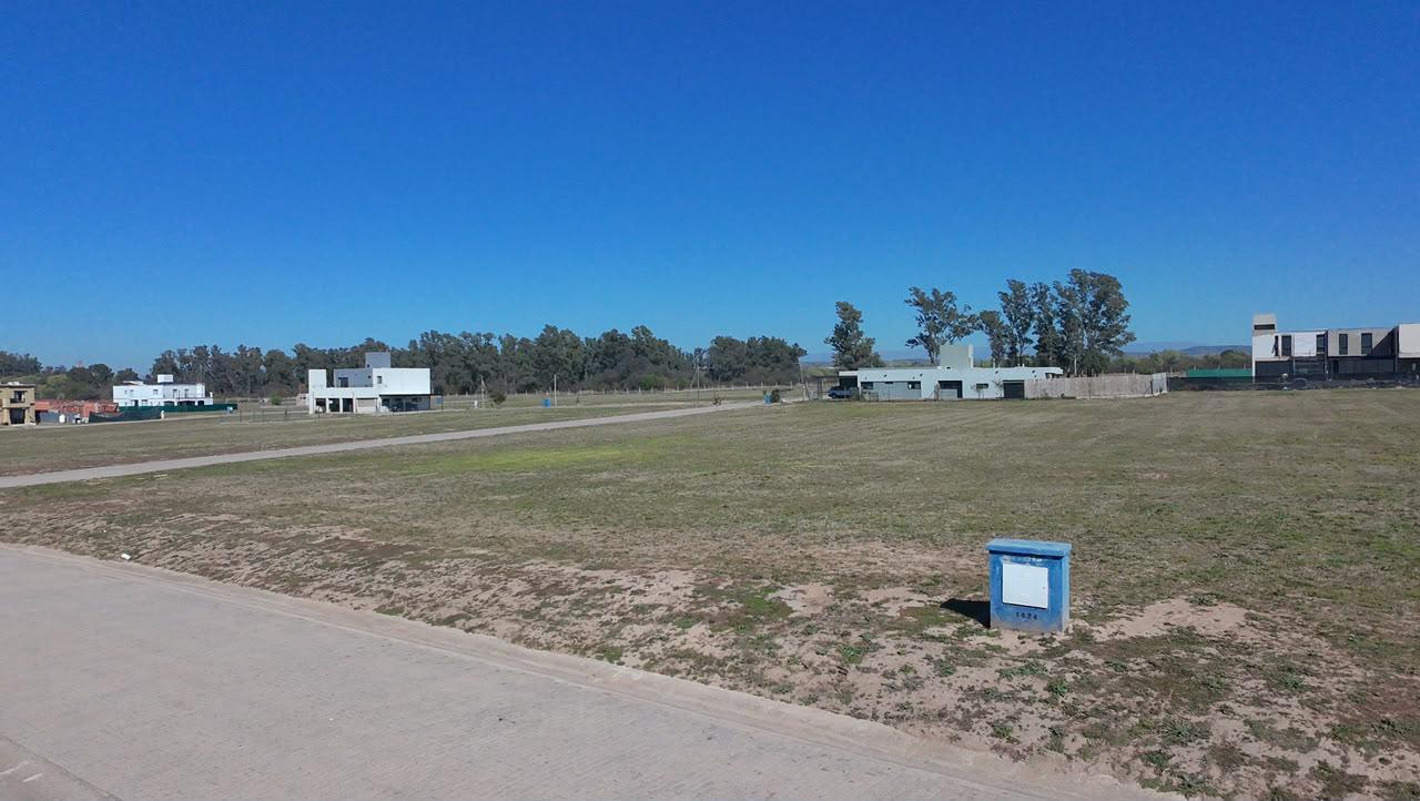 Foto de Lote Esquina de 628 m en Aquavista, imagen 3
