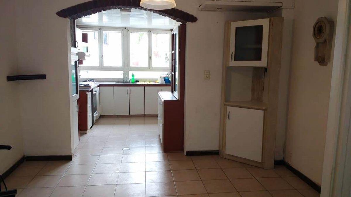 Foto de PISO 4 AMB EN ALQUILER ZONA ALDREY, imagen 2