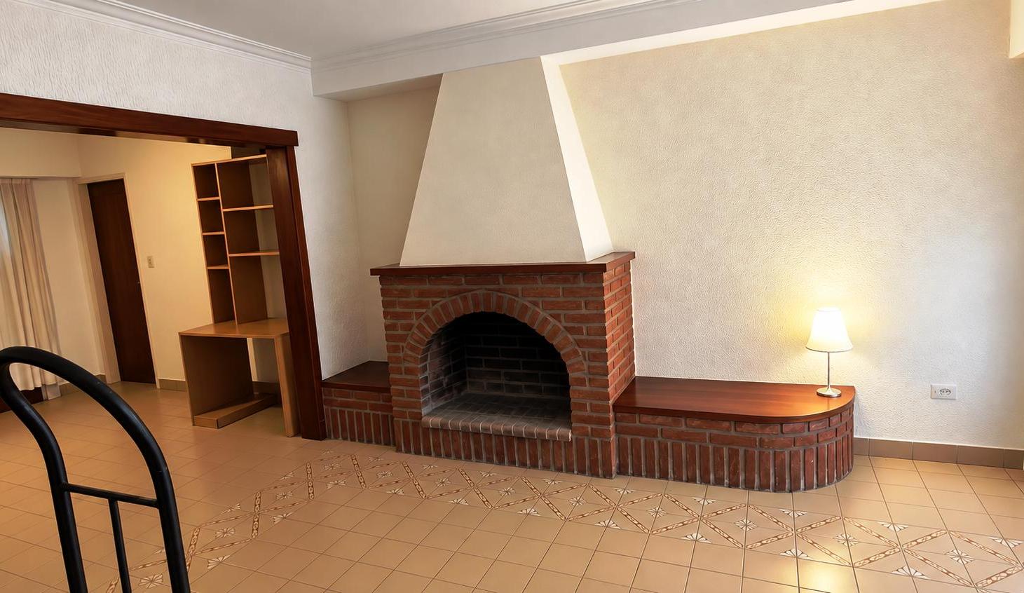 Foto de CHALET 5 AMB + LOTE DE TERRENO A MTS DE AV EDISON, imagen 5