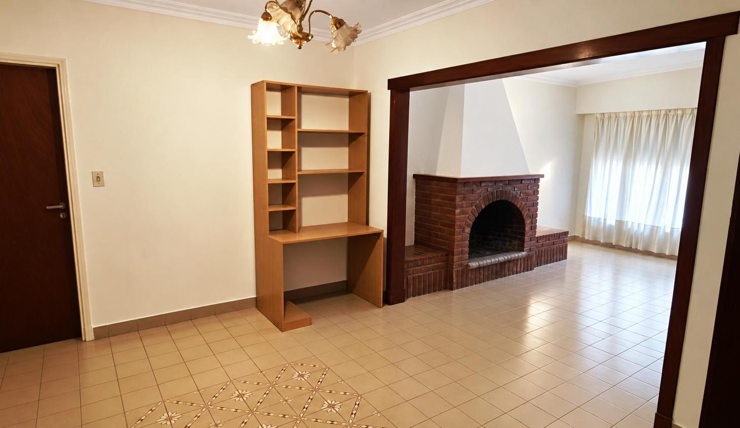 Foto de CHALET 5 AMB + LOTE DE TERRENO A MTS DE AV EDISON, imagen 4