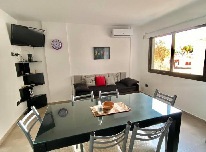  HERMOSO DEPARTAMENTO CÉNTRICO EXCELENTE!! PARA 2/4 PERSONAS CON Asadores, pileta y cochera 4