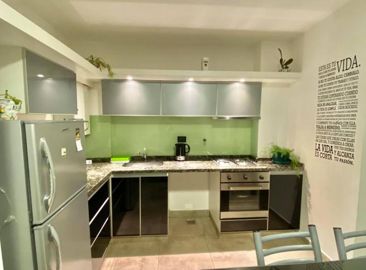  HERMOSO DEPARTAMENTO CÉNTRICO EXCELENTE!! PARA 2/4 PERSONAS CON Asadores, pileta y cochera 3