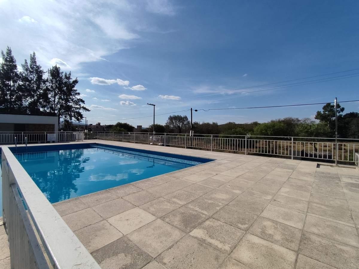 Departamento en Venta en Jardines de La Estanzuela | 2 Dorm. 4