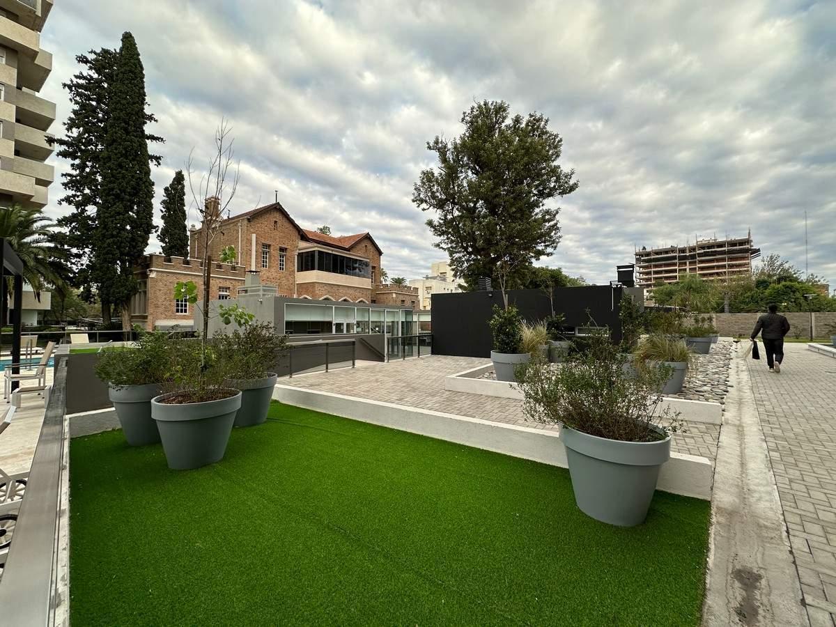 Departamento en Venta en Opera Luxury 3 Dorm. 4