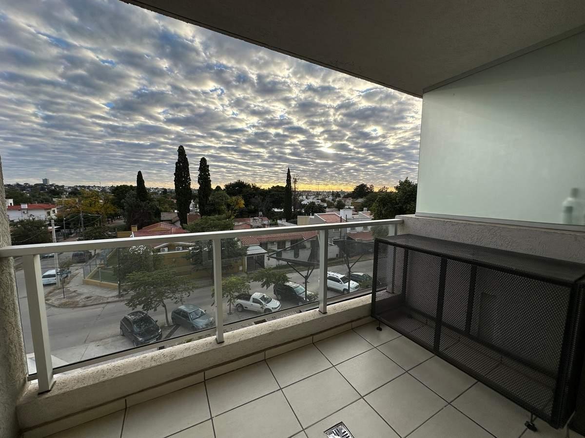 Departamento en Venta en Opera Luxury 3 Dorm. 2