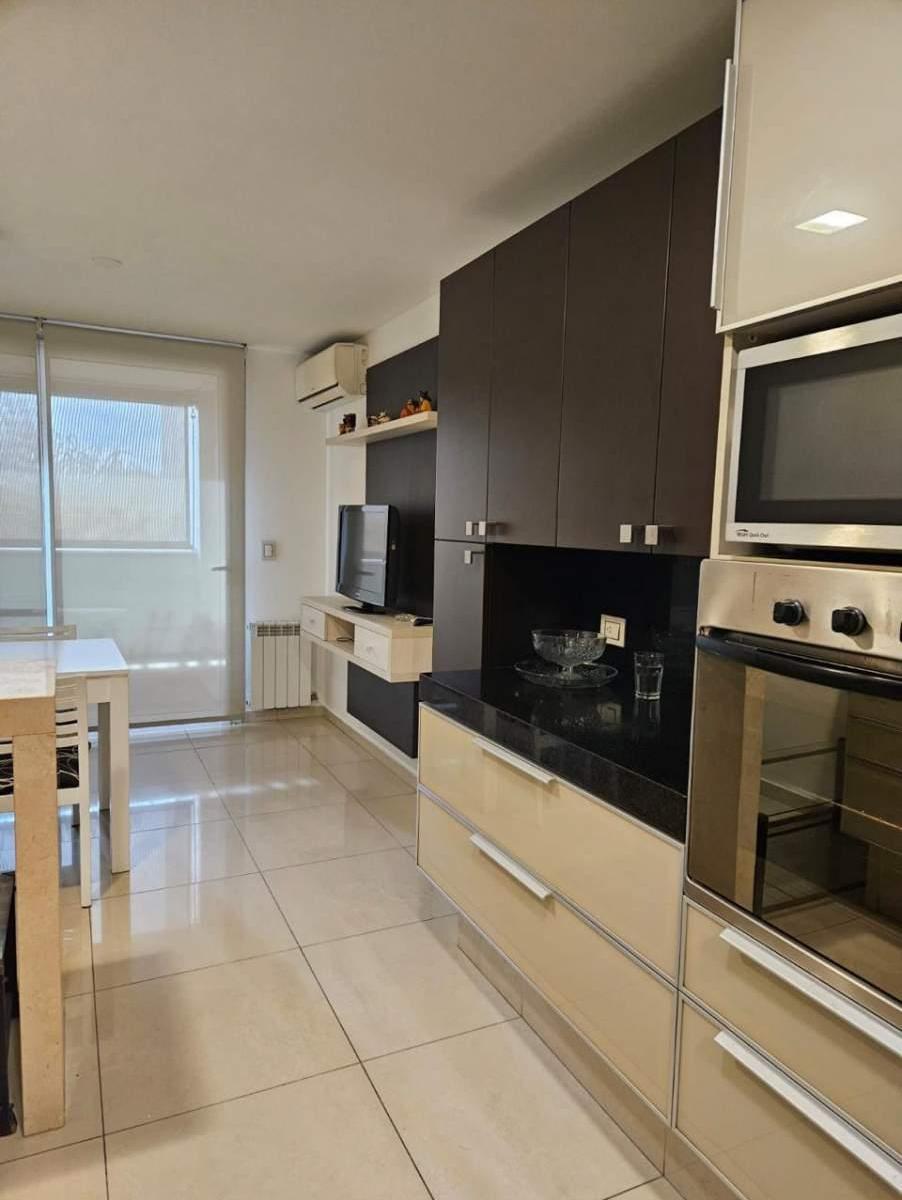 Departamento en Venta con 3 Cocheras Complejo Village Plaza Villa Belgrano 3