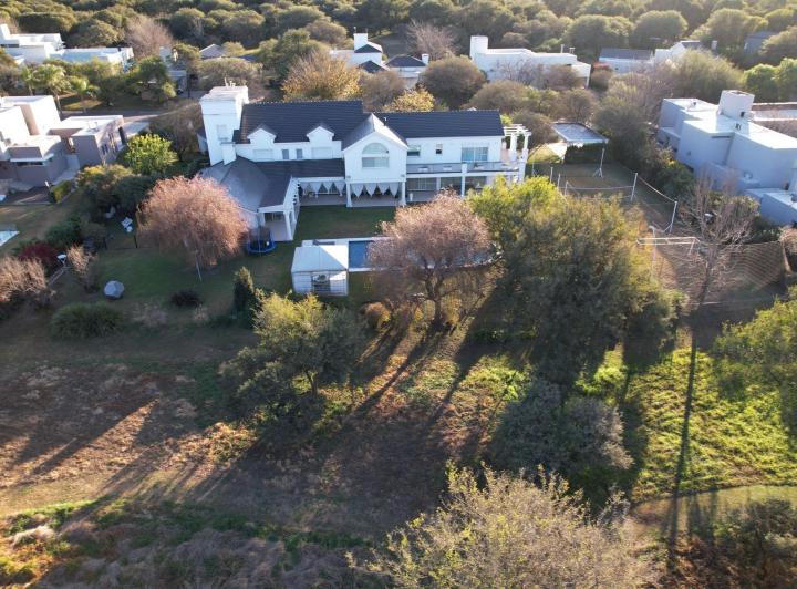 Nueva Propiedad en Venta en Country El Bosque 5