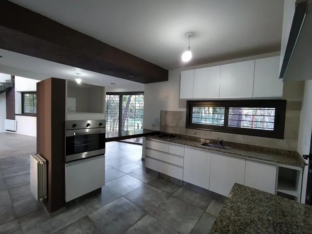 Casa en Alquiler Housing en Villa Belgrano 4