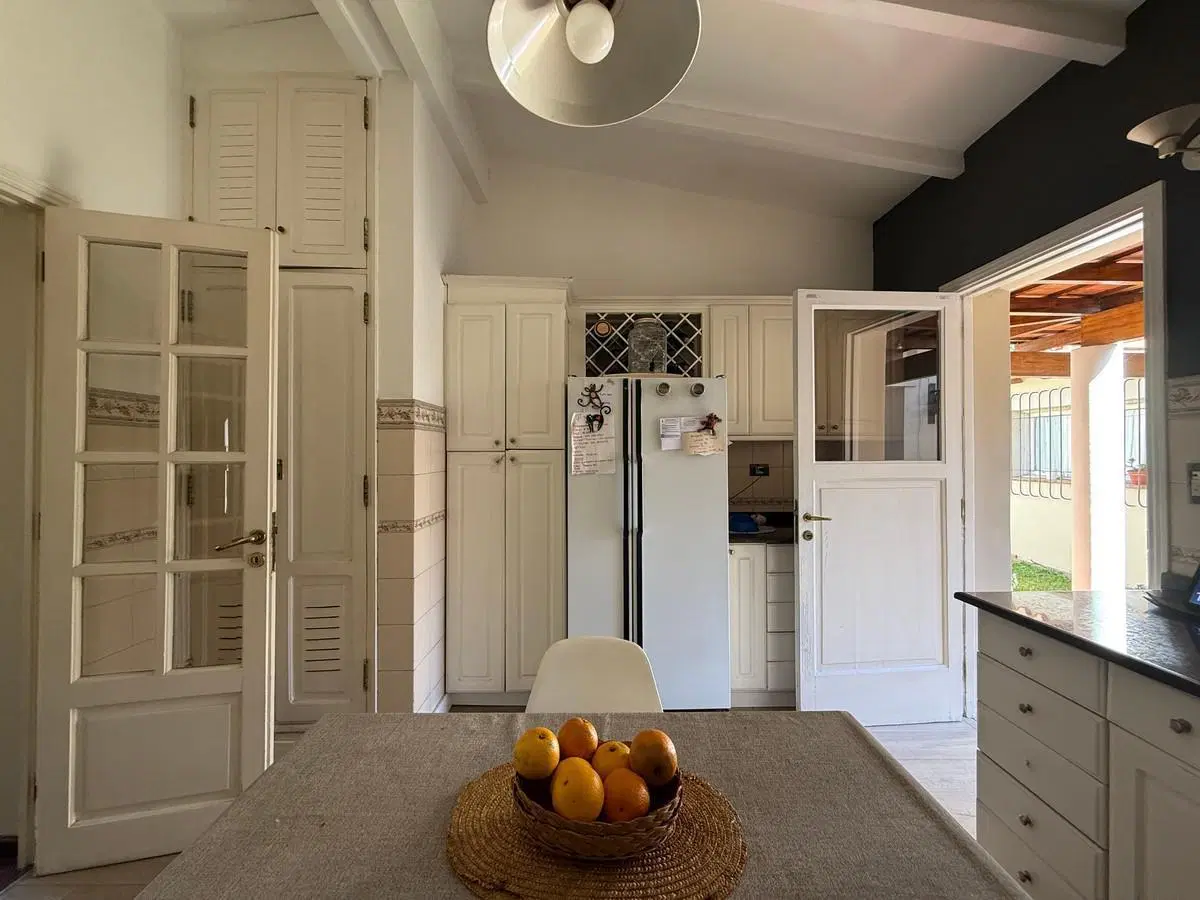 Casa en alquiler para USO COMERCIAL APTO GERIATRICO 4