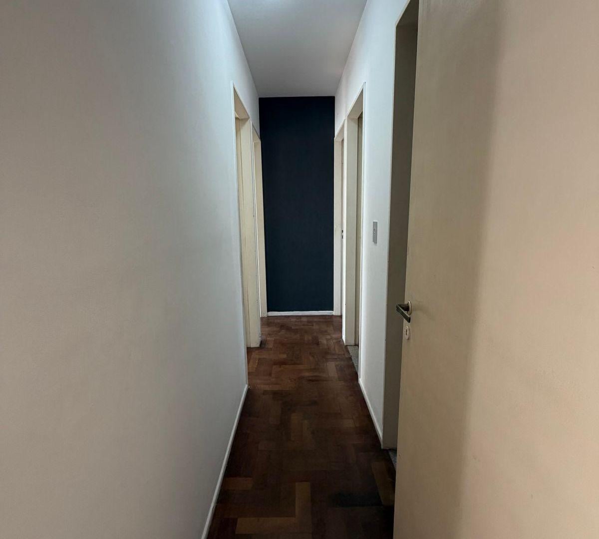 Foto de Departamento 4 amb + cochera + baulera en venta Martínez centro, imagen 5