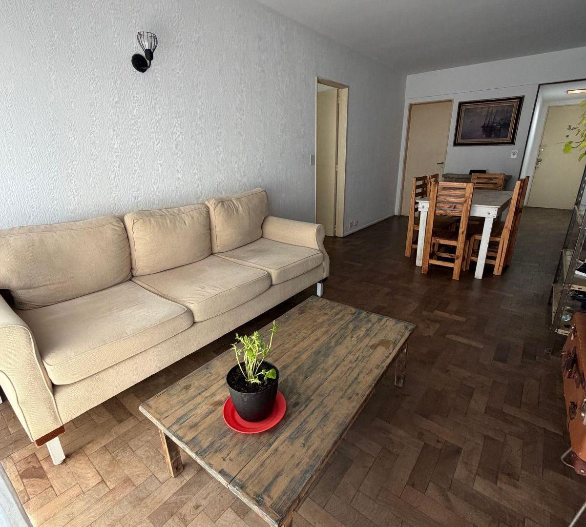 Foto de Departamento 4 amb + cochera + baulera en venta Martínez centro, imagen 2