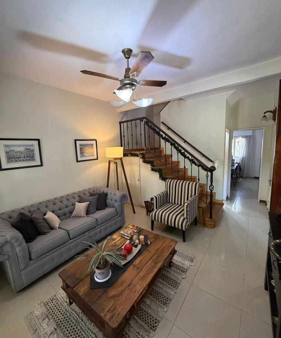 Foto de VENTA CASA LOTE PROPIO - HERMOSA ZONA DE MARTINEZ, imagen 1
