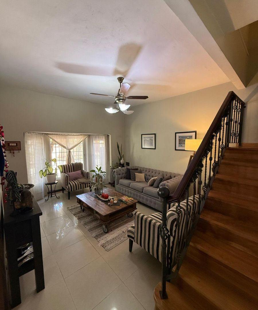 Foto de VENTA CASA LOTE PROPIO - HERMOSA ZONA DE MARTINEZ, imagen 2