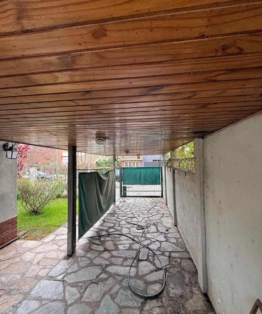Foto de VENTA CASA LOTE PROPIO - HERMOSA ZONA DE MARTINEZ - A PASOS DE AVENIDA, imagen 4