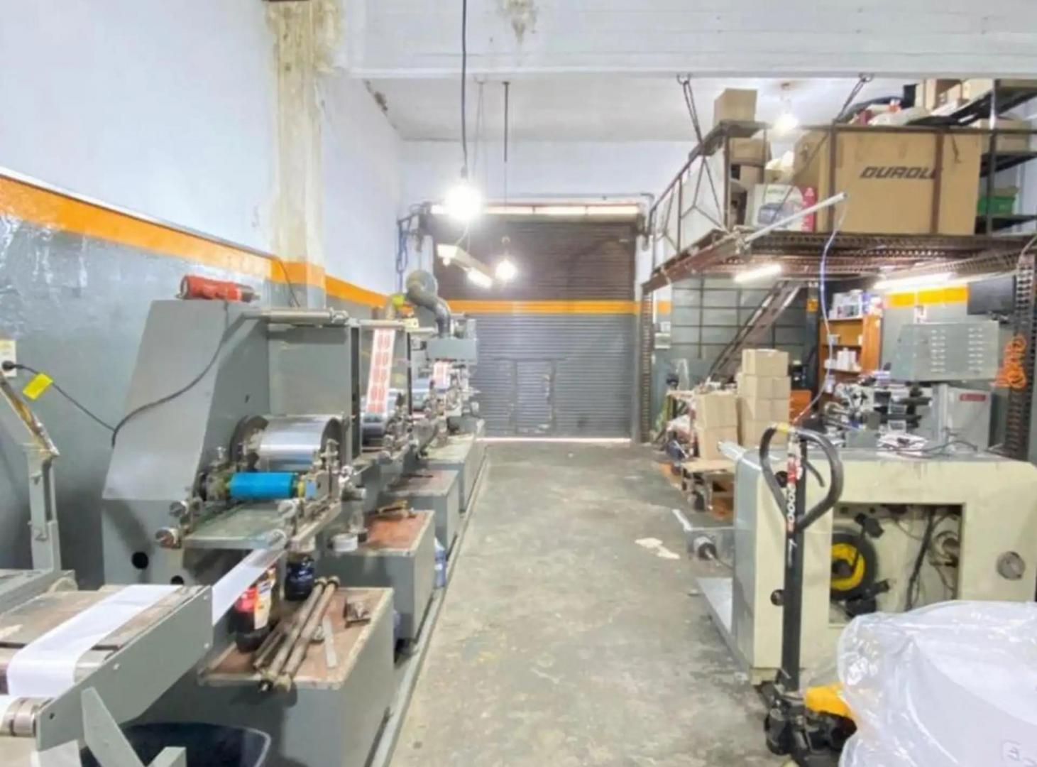 Foto de VENTA DE GALPON / TALLER / DEPOSITO, imagen 4