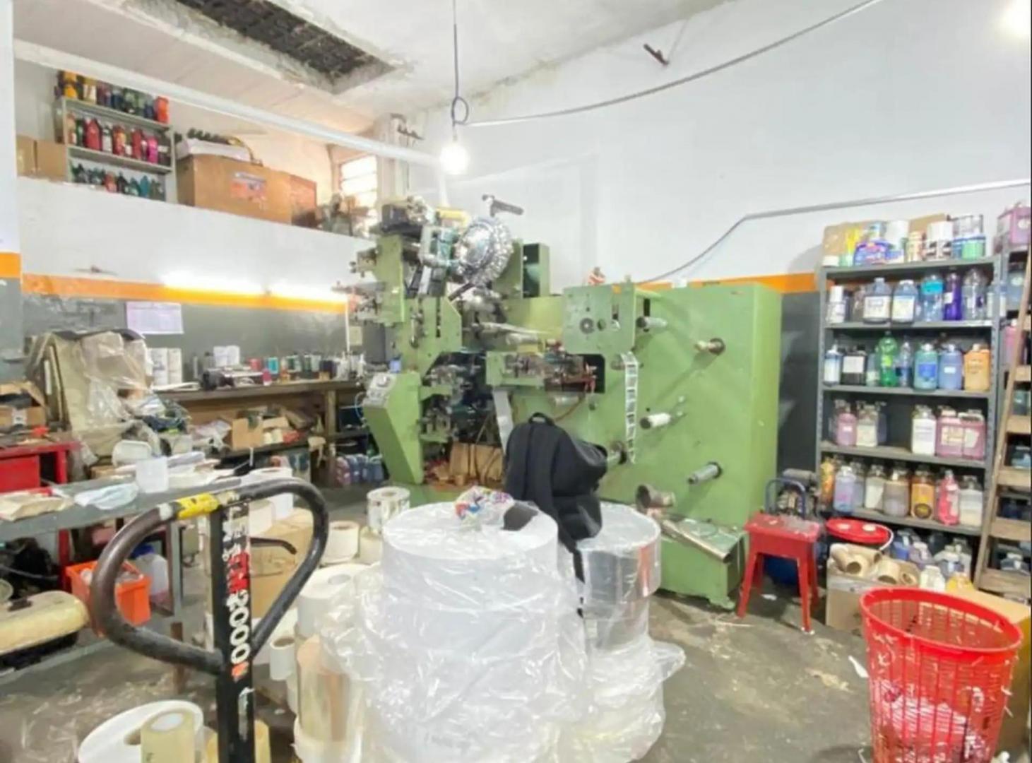 Foto de VENTA DE GALPON / TALLER / DEPOSITO, imagen 1