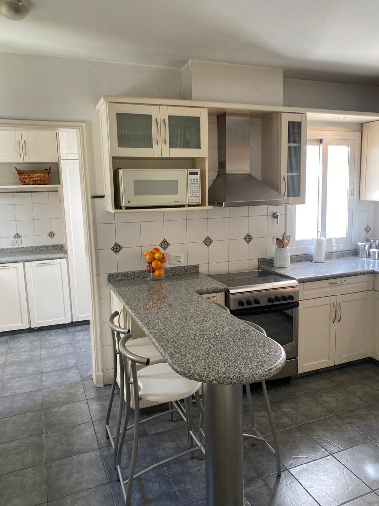 Espectacular Casa a La Venta en Barrio "Club de Campo Country Club" 5