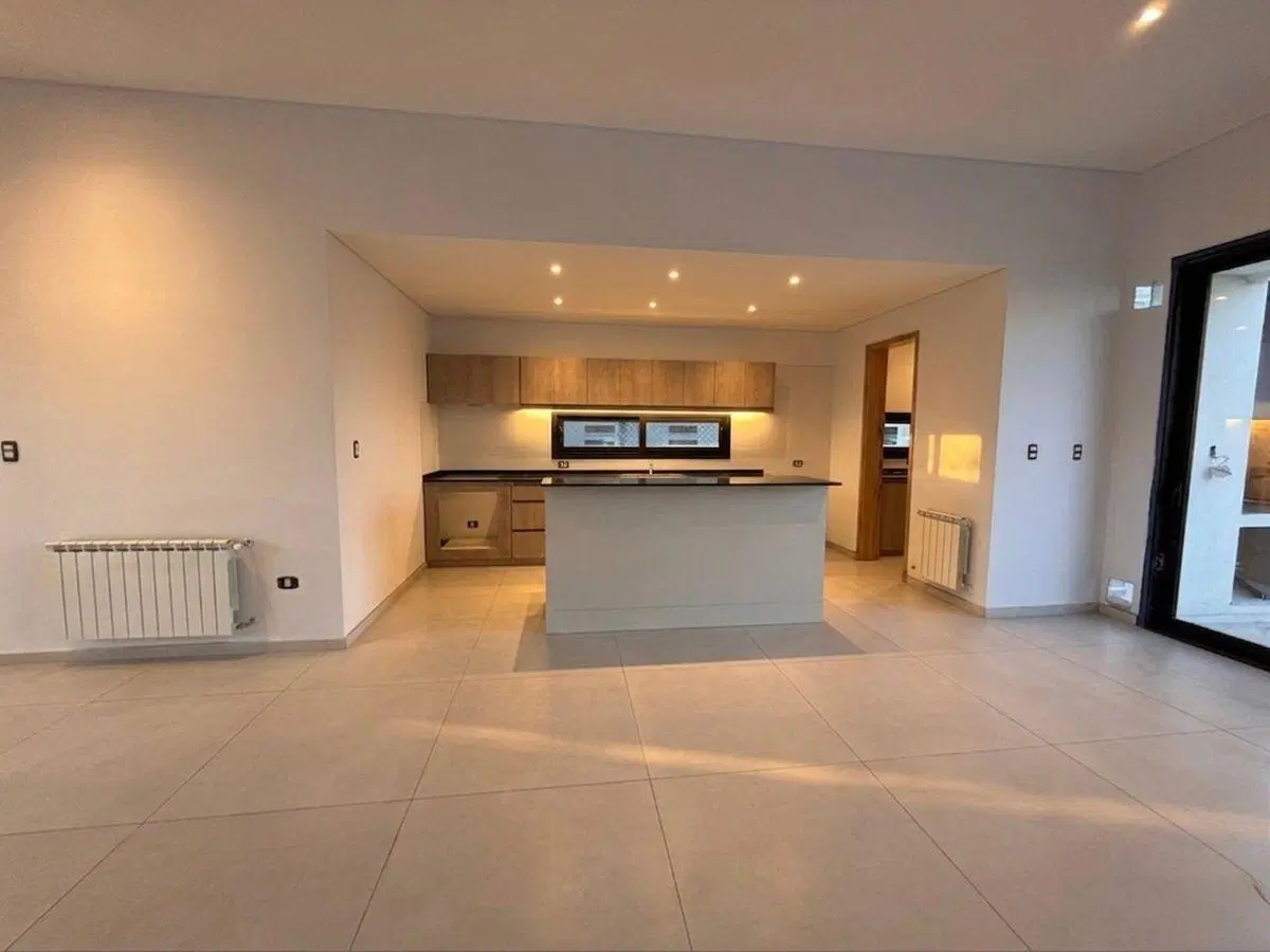 Venta Excelente Casa a estrenar en Barrio "Lar de Terrada" 5