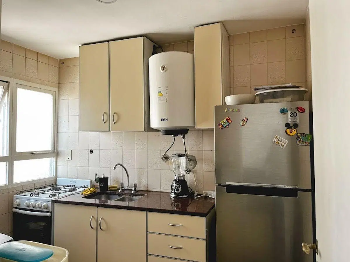 Departamento 4 ambientes muy luminoso bajas expensas en venta en Villa Luro 3