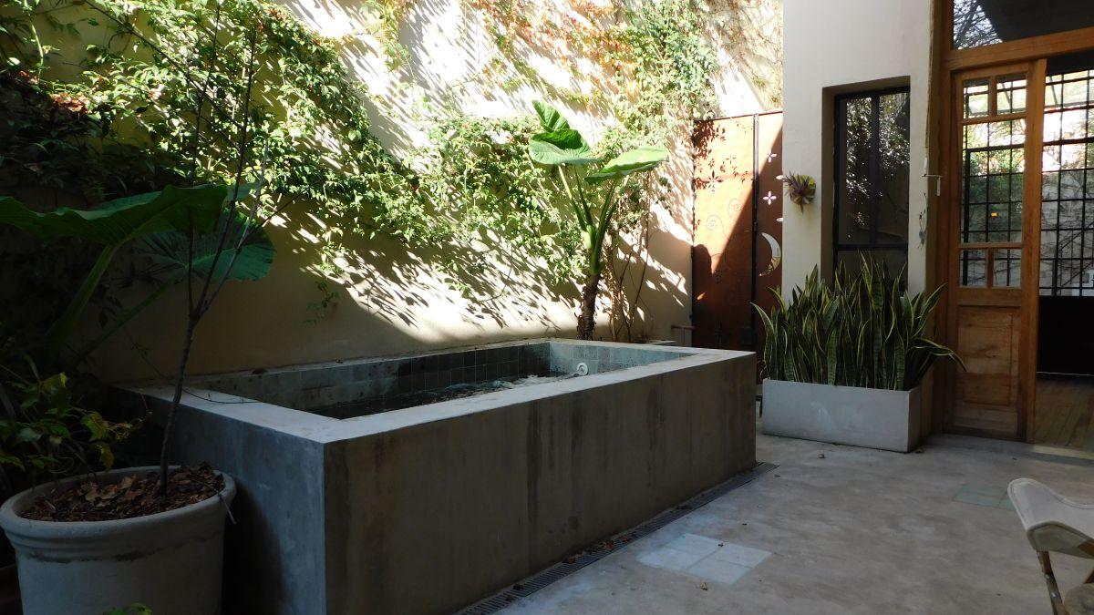 Foto de PH 4 ambientes remodelados + patio + atellier con patios en venta en, imagen 5