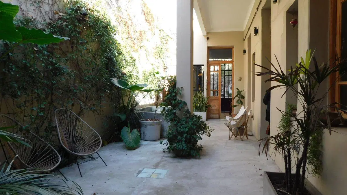 PH 4 ambientes remodelados + patio + atellier con patios en venta en Barracas 4