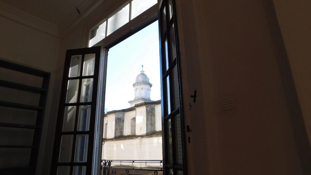 Foto de Edificio Bencich Departamento 3 ambientes frente c/balcón en venta San, imagen 1