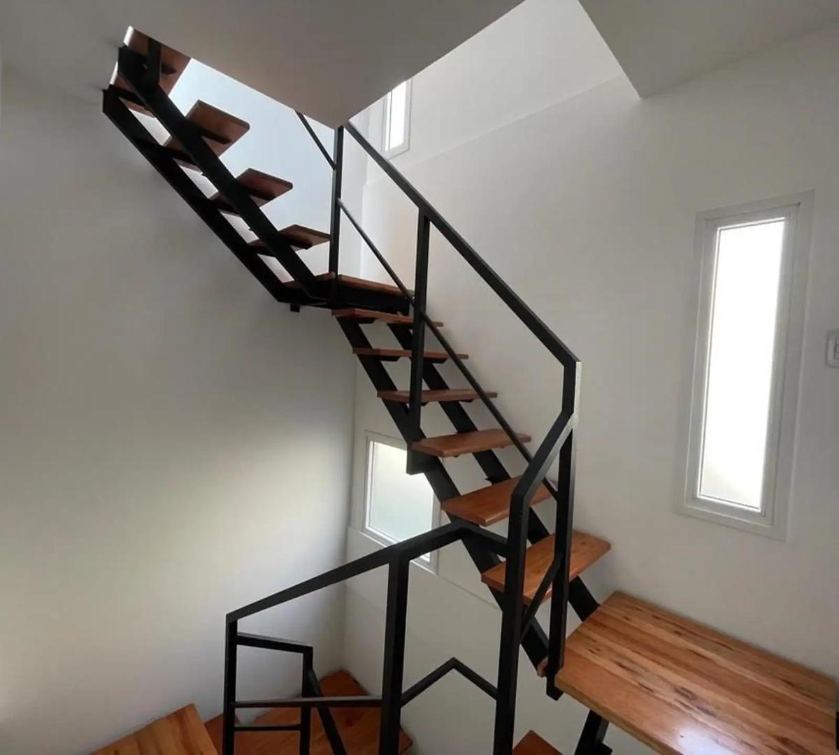 PH en Triplex con Terraza Propia en Venta 3