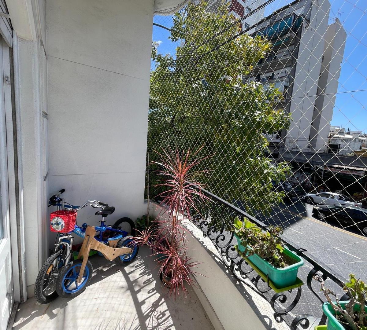 Departamento 4 Ambientes con Patio y Parrilla en Parque Cha 2