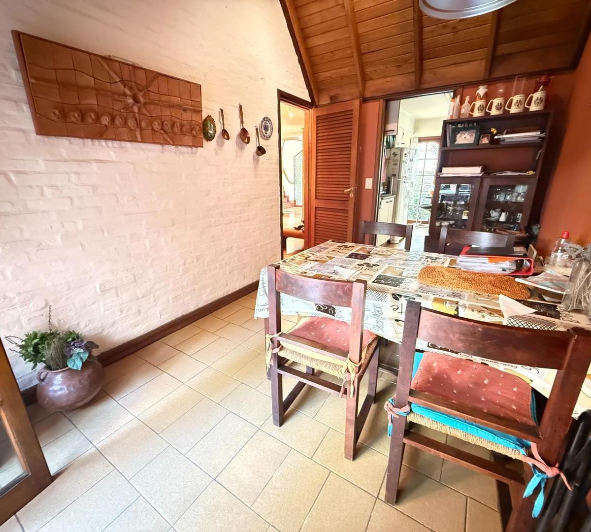Excelente Casa con Jardín en Almagro! 3
