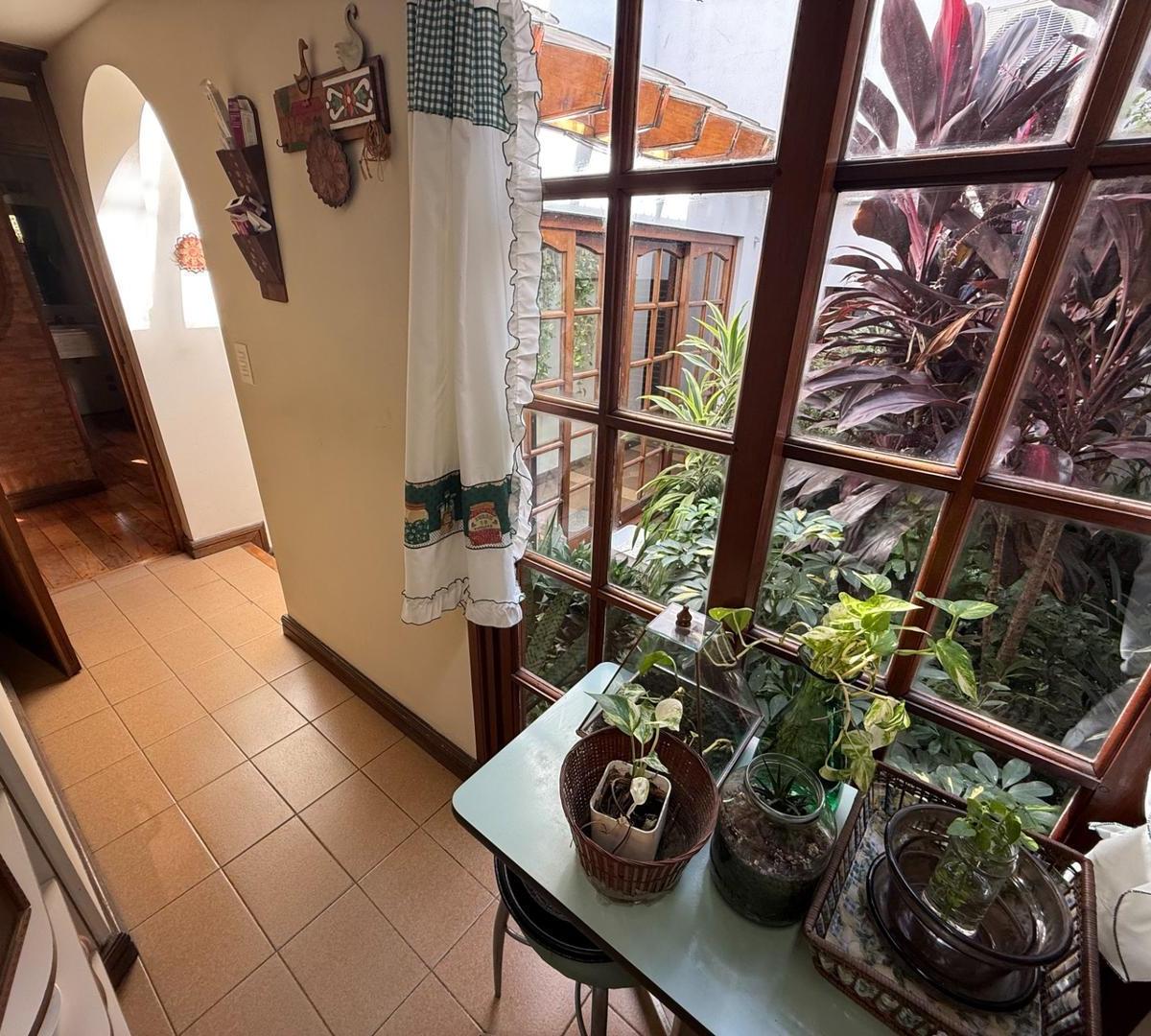 Excelente Casa con Jardín en Almagro! 1