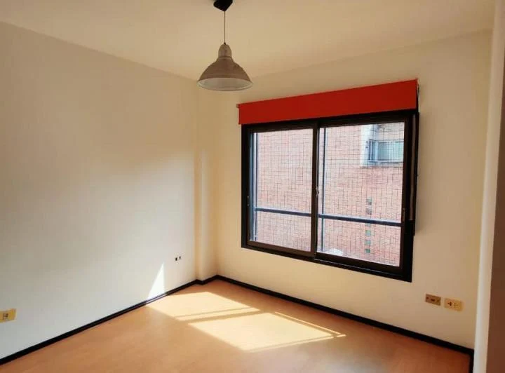 Departamento 3 ambientes en venta en Belgrano 5
