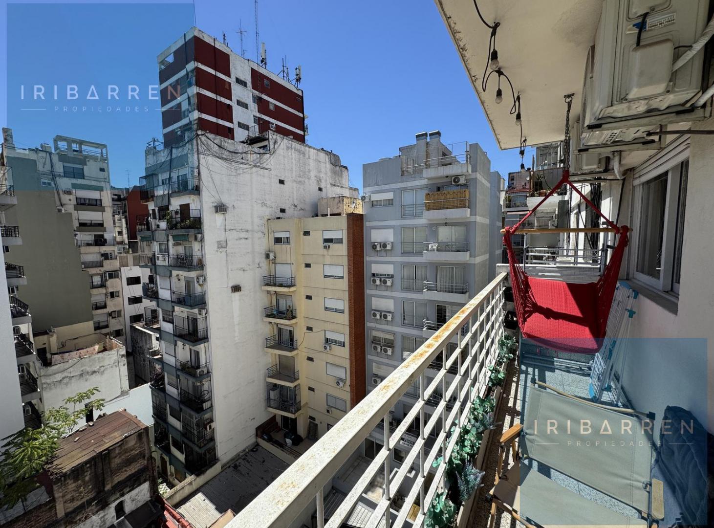 Departamento 4 ambientes + dependencia en Almagro