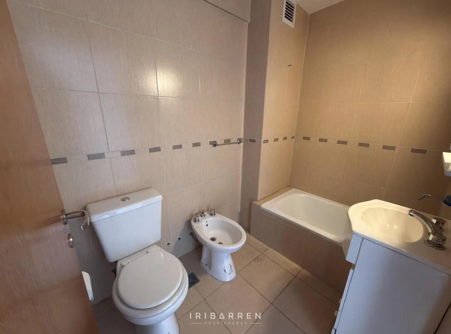 Departamento 2 ambientes en alquiler en San Cristobal 5
