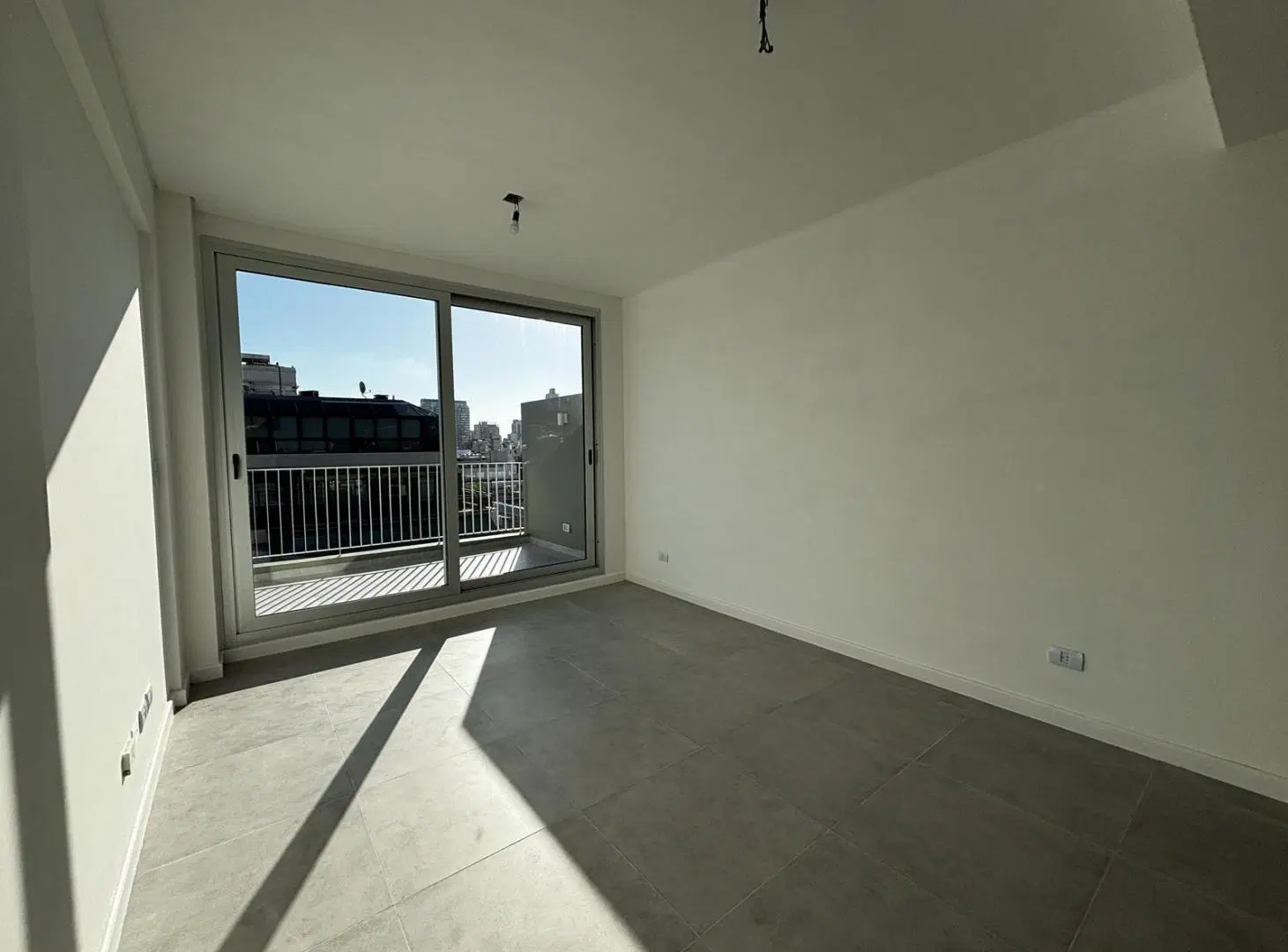 Departamento de 2 ambientes en venta, con balcón aterrazado A ESTRENAR 4