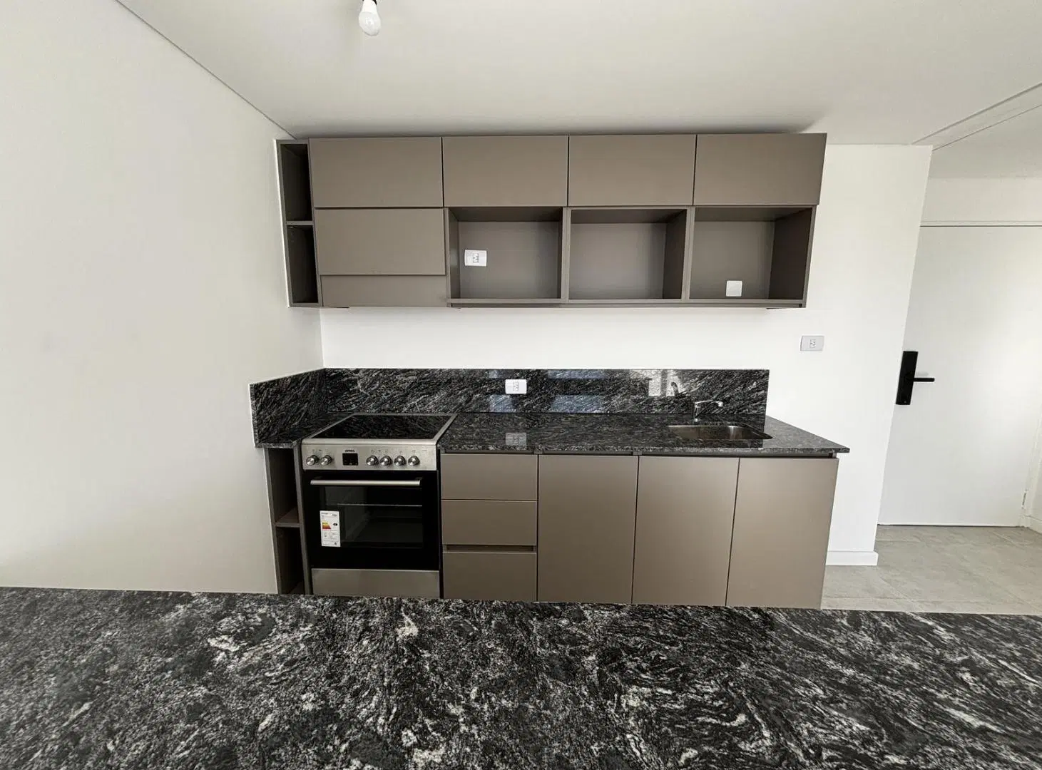 Departamento de 2 ambientes en venta, con balcón aterrazado A ESTRENAR 3