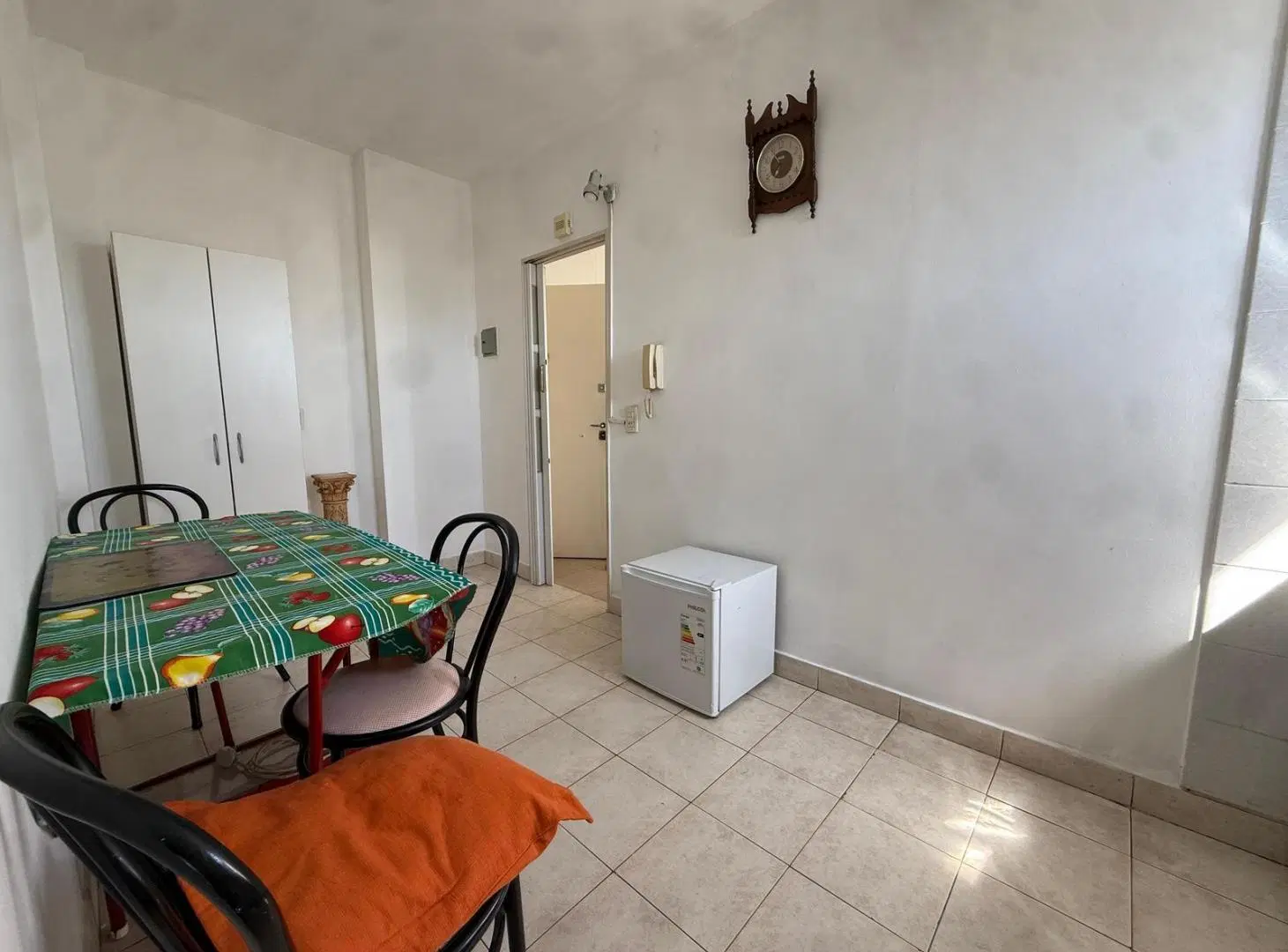 Depto 2 ambientes en venta en Flores 5