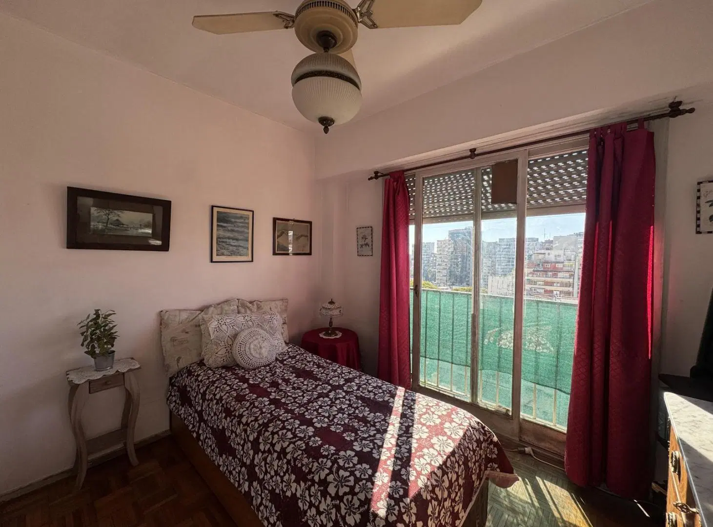 Departamento de 3 ambientes con balcón frances en venta en Belgrano! 2
