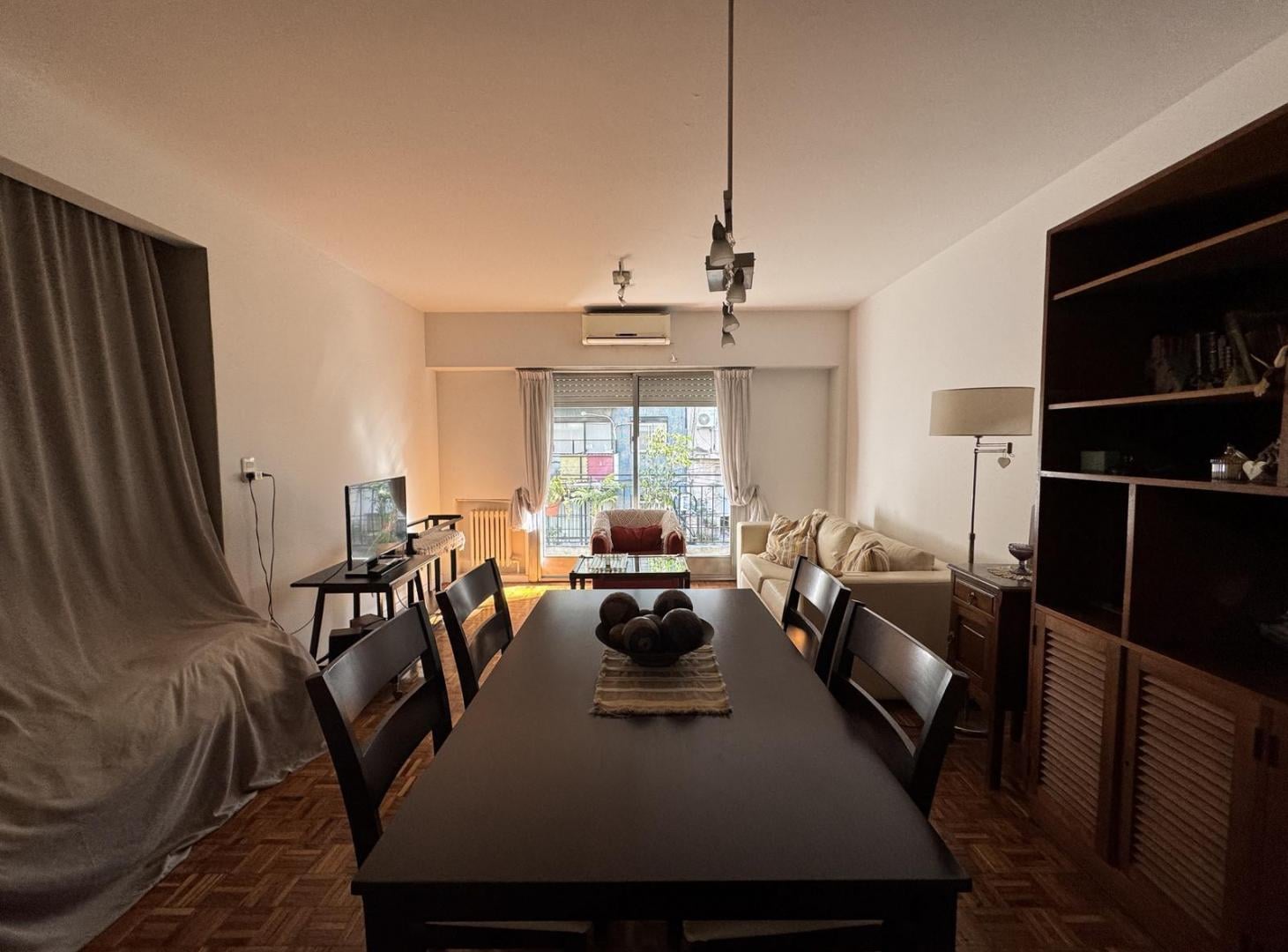 Foto de Departamento monoambiente con balcón en venta en Recoleta, imagen 1